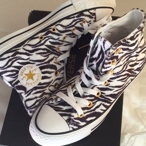 Unisex Converse Chuck Taylor High Top Animal